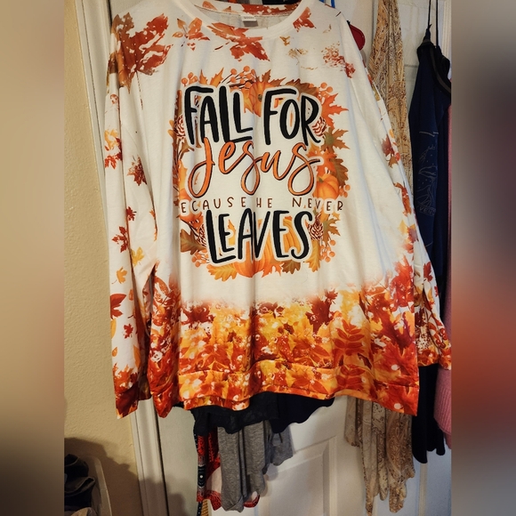 *Last Chance* Fall long sleeve sweatshirt - Picture 1 of 4
